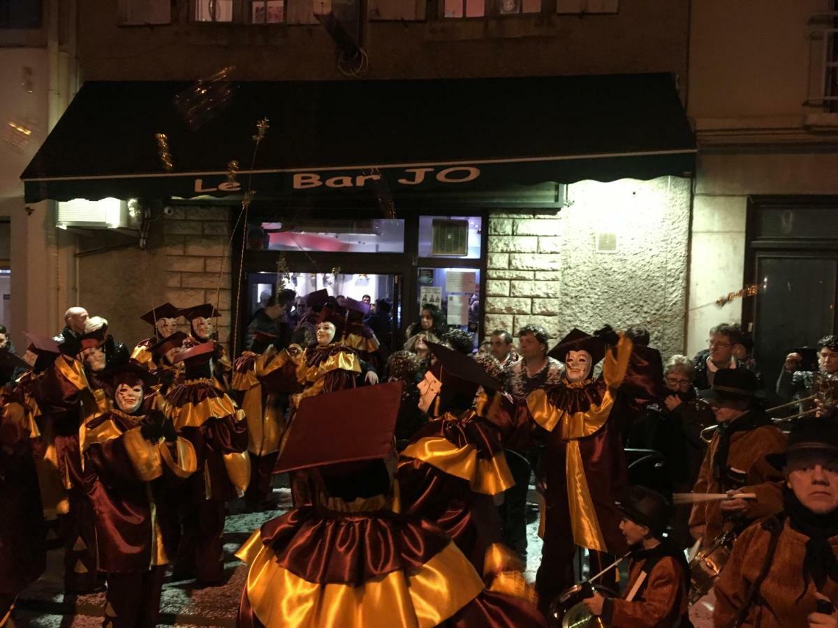 퀼랑 Entre L'Eglise Et La Place 빌라 외부 사진